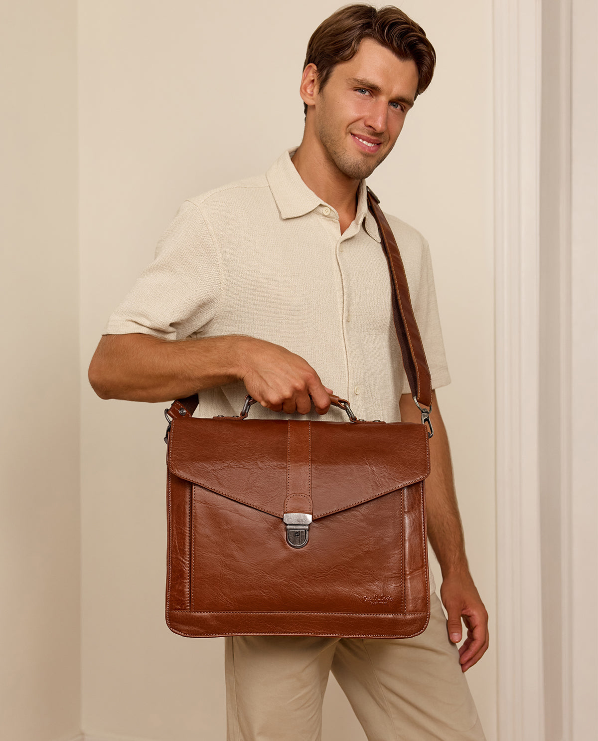 gusti-leder-paxton-umh-ngetasche-aktentasche-b-ffelleder-business image 1