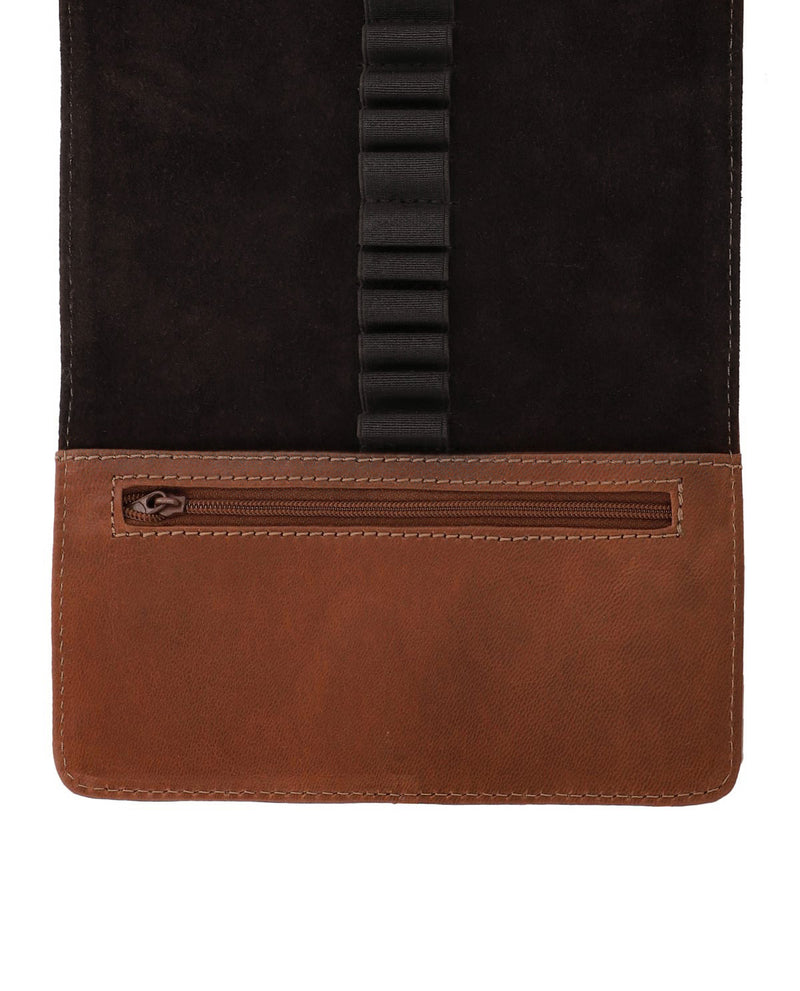 gusti-leder-casper-stifteetui-organizer-aus-rindsleder-mit-druckknopf image 7