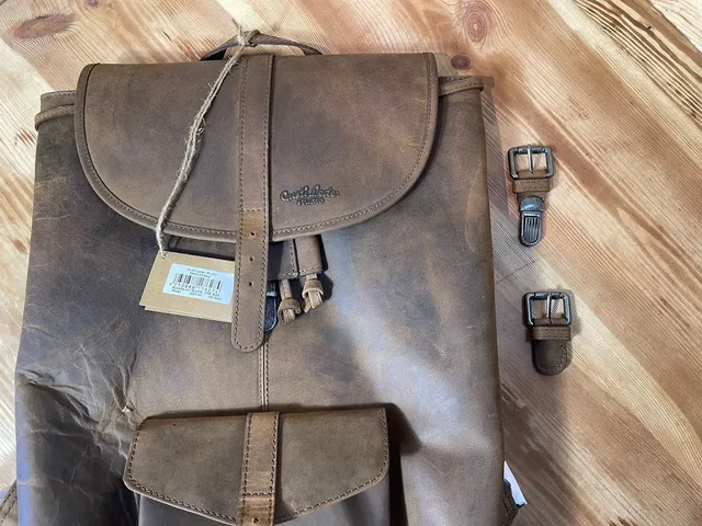 gusti-leder-schnalle-ersatzschnalle-aus-metall-f-r-rucksack-nolan image 1