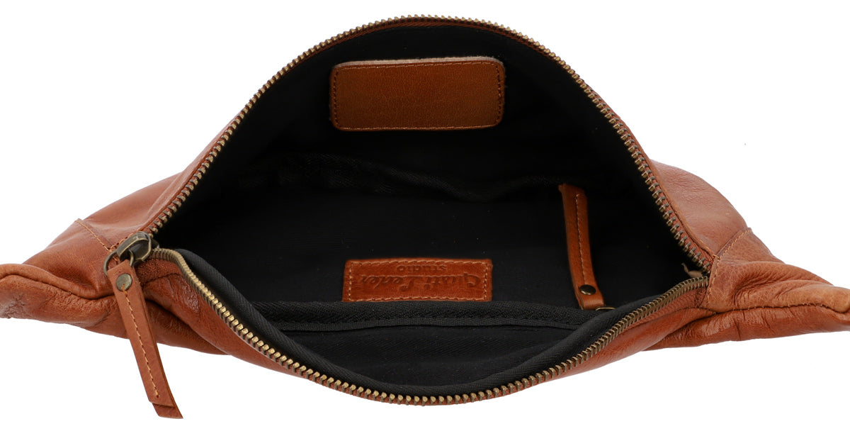 gusti-leder-cillian-g-rteltasche-bauchtasche-outlet image 5