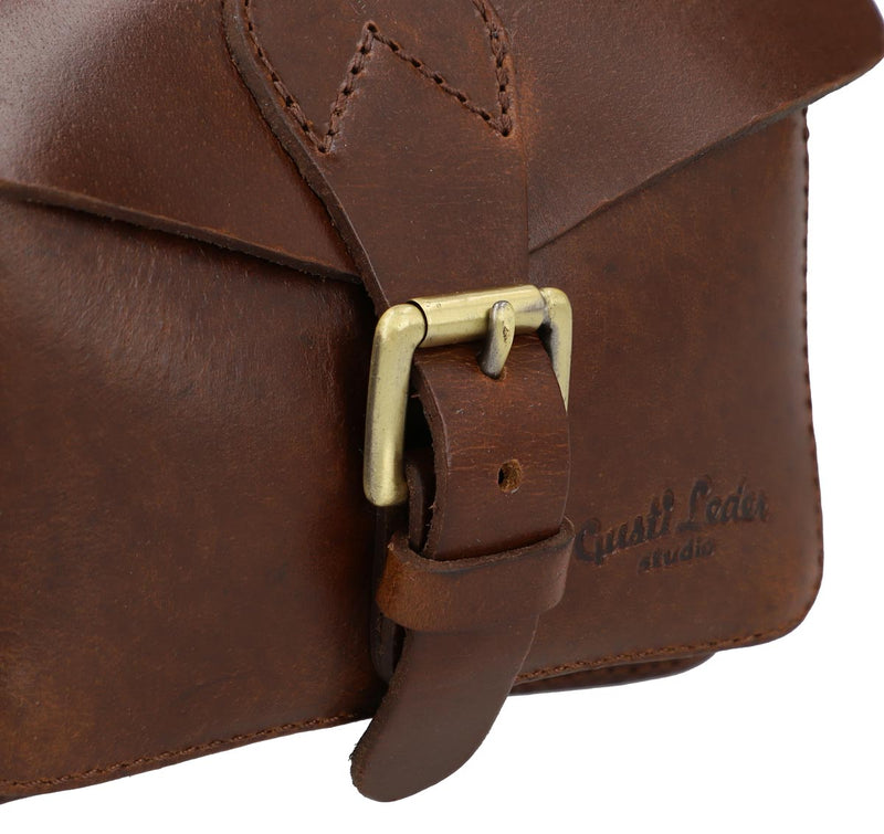 gusti-leder-antonio-m-fahrradsatteltasche-aus-b-ffelleder image 2