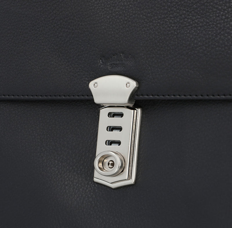 gusti-leder-waco-laptoptasche-rindsleder-unisex image 2