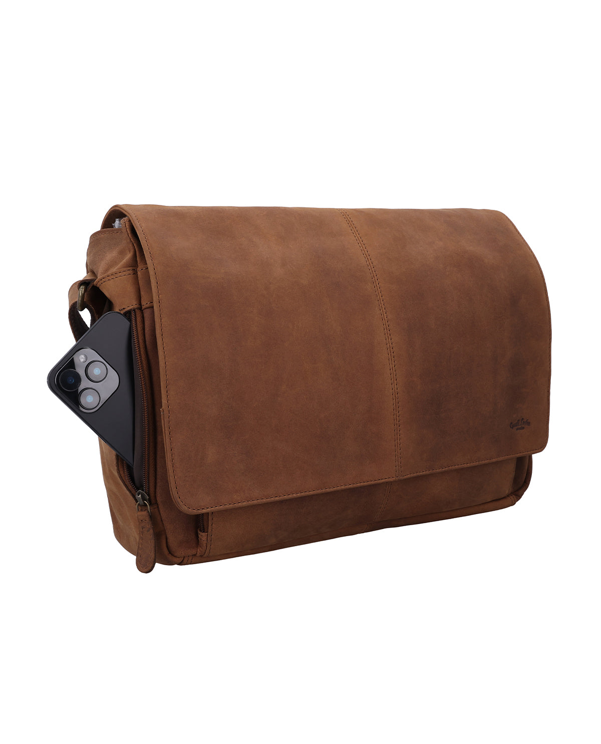 gusti-leder-florin-aktentasche-aus-leder-mit-airtag-fach image 3