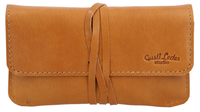 gusti-leder-jesse-tabaktasche-aus-leder image 5