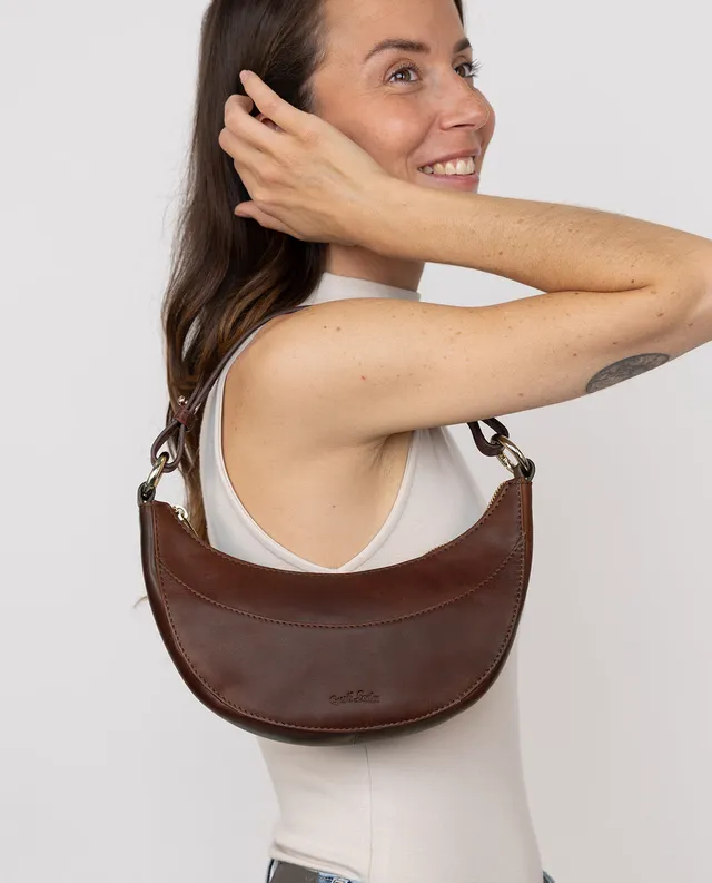 gusti-leder-mara-kleine-damen-handtasche-braun-leder image 1