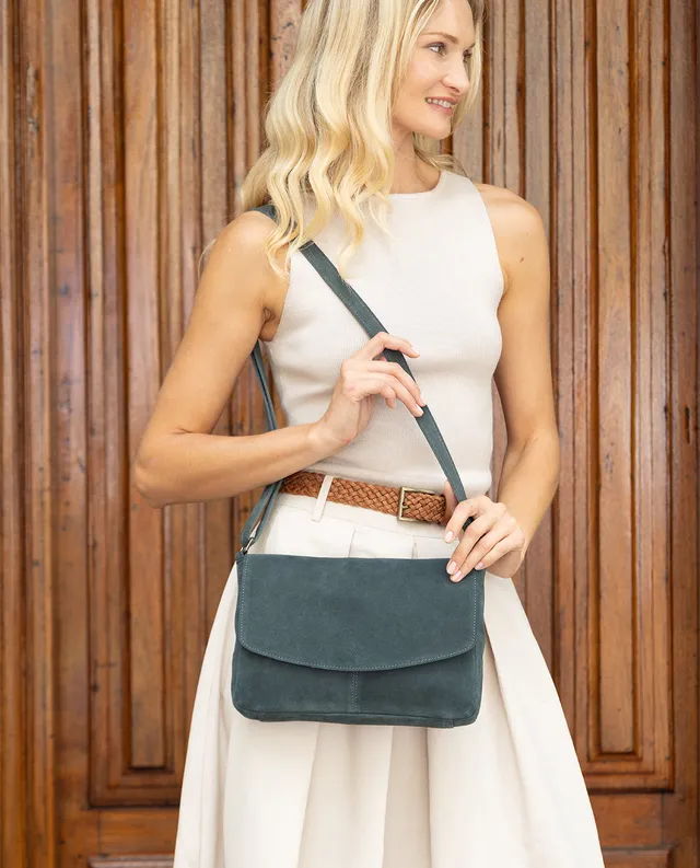 gusti-leder-maisie-handtasche-damen-dunkelgr-n-mit-airtag-fach image 1