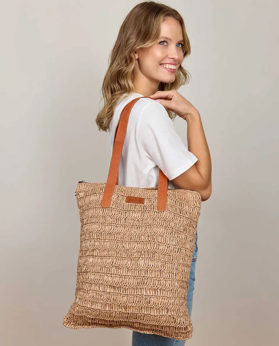 gusti-leder-ceres-shopper-damen-raffia-handgewebt-natur image 1