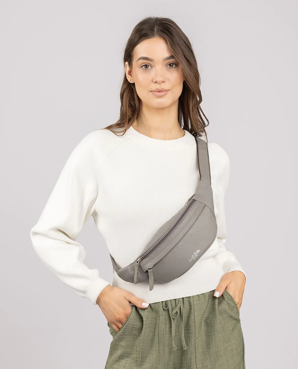 gusti-leder-spencer-g-rteltasche-aus-rindsleder-2 image 1
