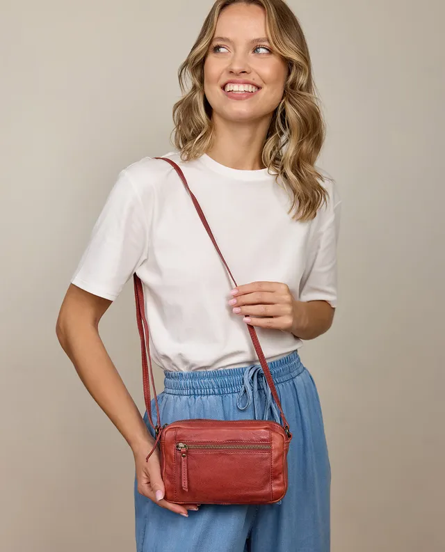 gusti-leder-dominic-handtasche-leder image 1