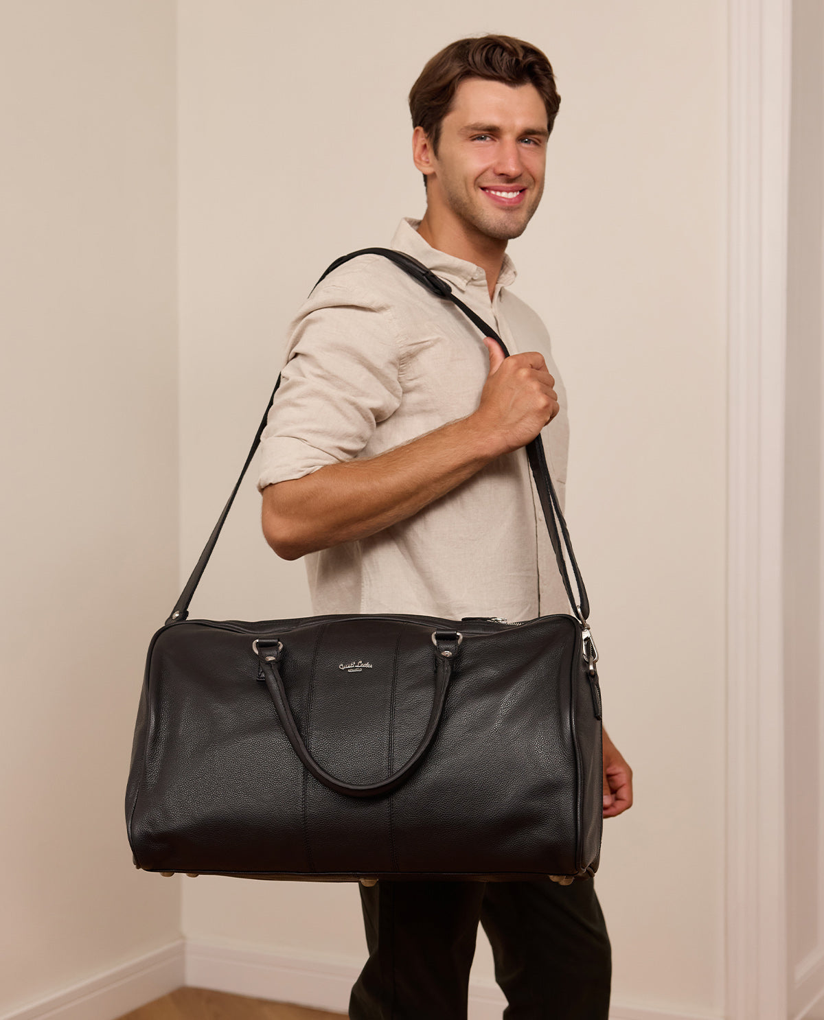 gusti-leder-simen-weekender-reisetasche-aus-rindsleder image 1