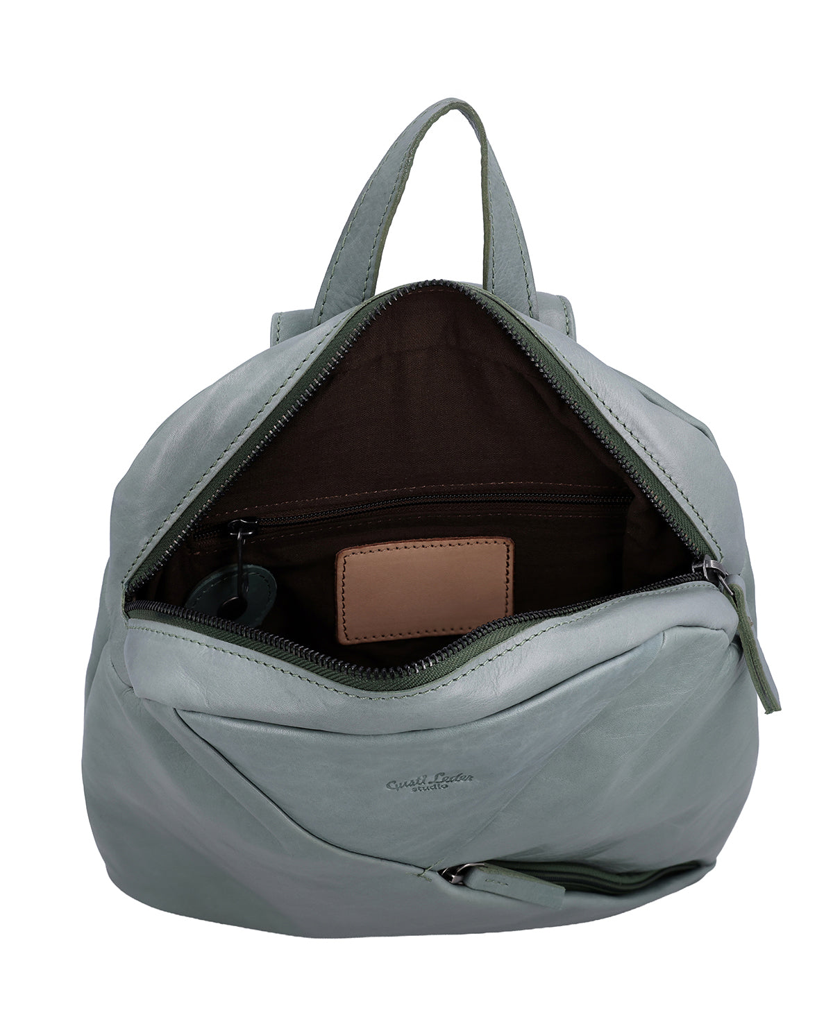 gusti-leder-sanna-rucksack-damen-leder-gr-n-mit-airtag-fach image 3