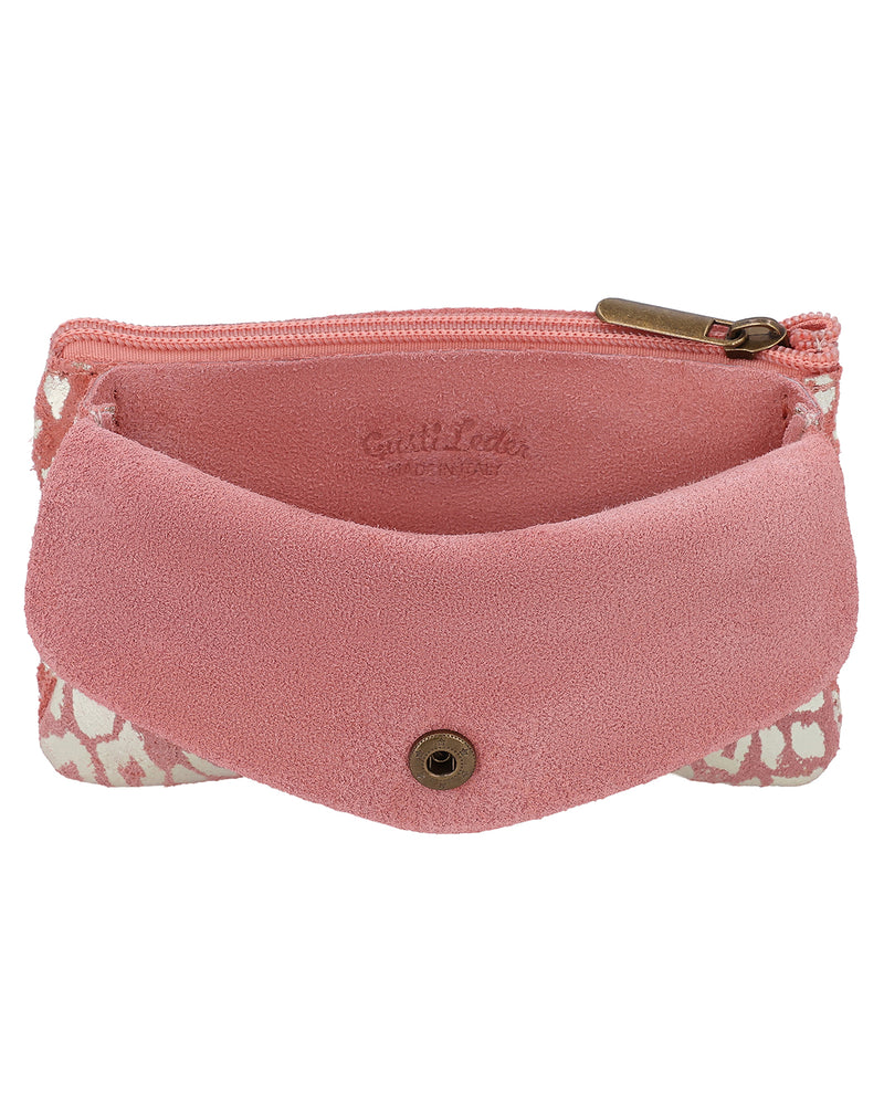 gusti-leder-anela-leder-aufbewahrungstasche-mit-magnetklappe image 2