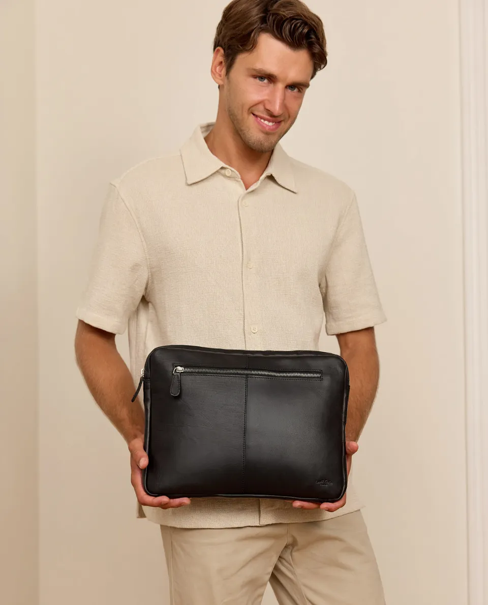 gusti-leder-austin-laptoptasche-aus-echtleder-schwarz image 1