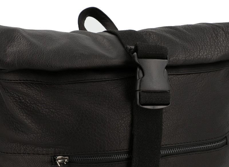 gusti-leder-mattis-rolltop-rucksack-b-ffelleder-schwarz image 2