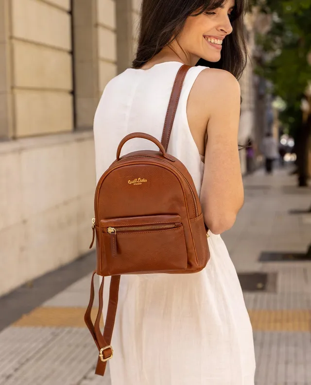 gusti-leder-wendy-mini-city-rucksack-aus-leder image 1