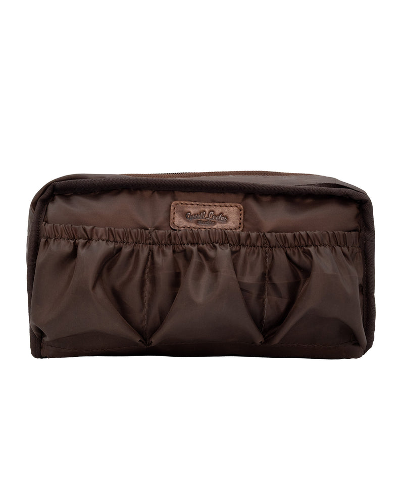 gusti-leder-hermann-kulturtasche-waschtasche-braun-wasserabweisend image 2