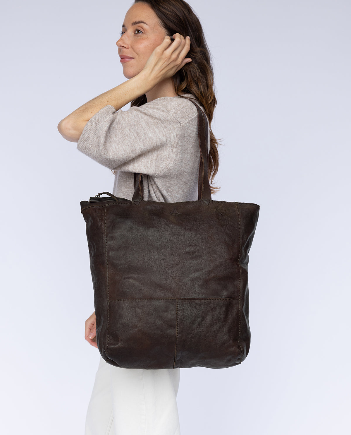 gusti-leder-christine-shopper-damen-rindsleder-grobnarbig image 1