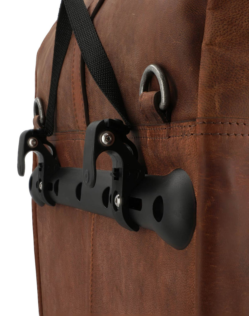 gusti-leder-miquel-i-rolltop-rucksack-aus-echtleder-mit-laptopfach image 3
