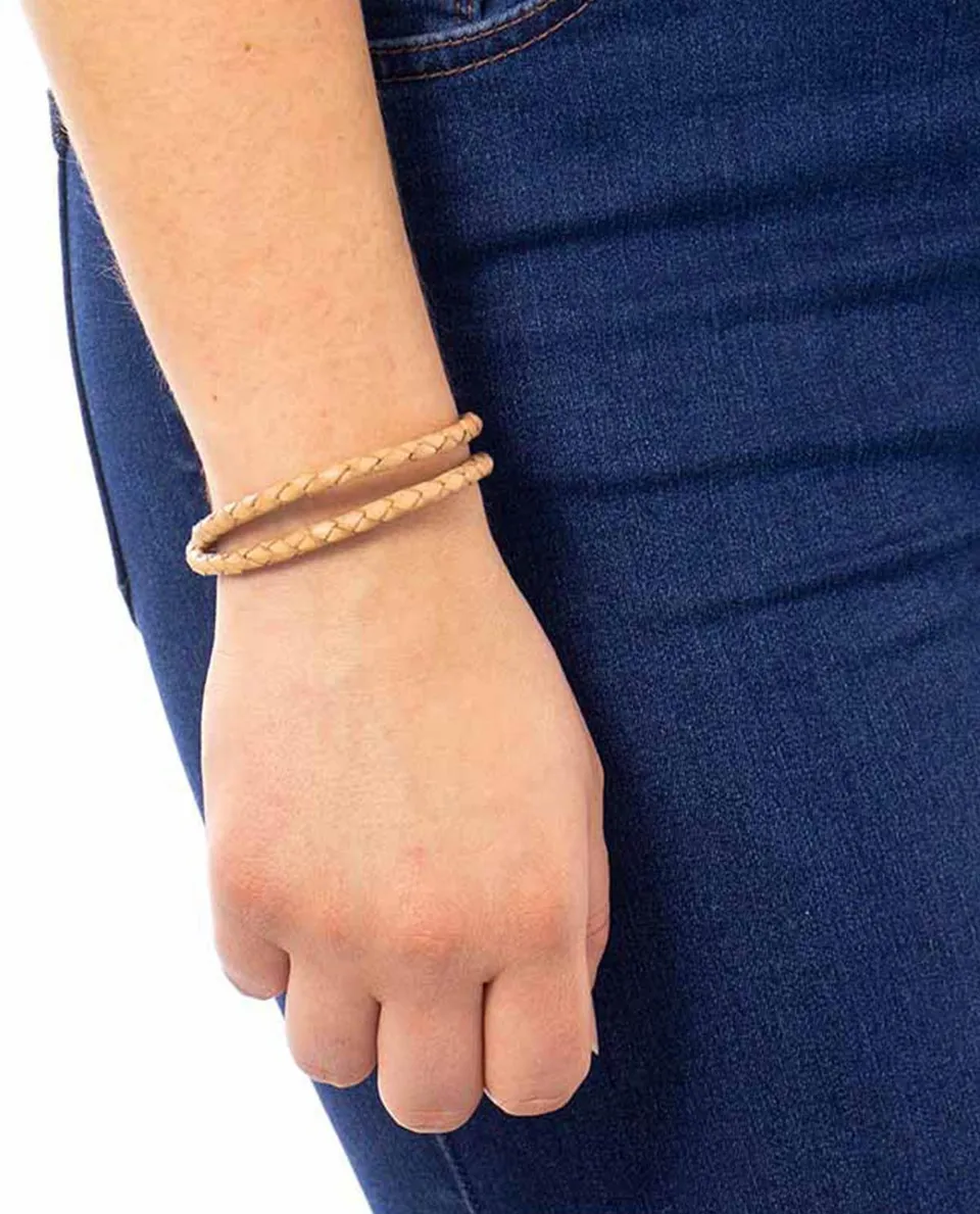gusti-leder-imke-armband-aus-kalbsleder-mit-drehverschluss image 1