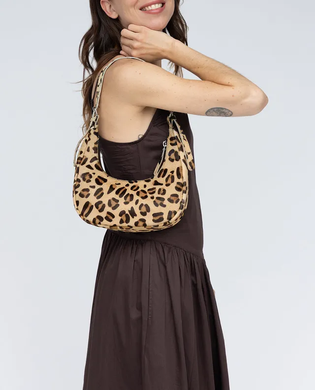 gusti-leder-heike-lederhandtasche-damen-leopardenmuster-klein image 1