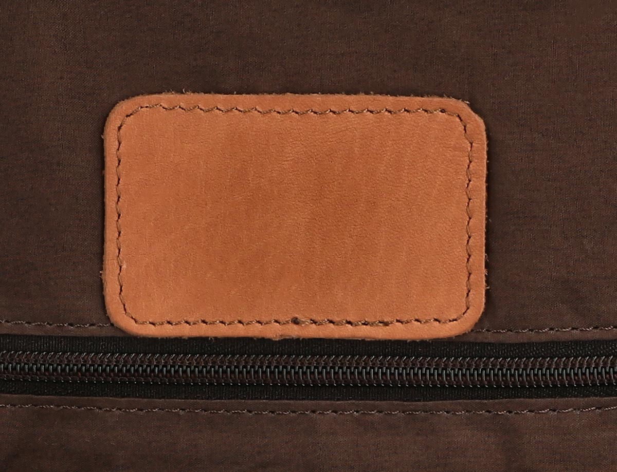 gusti-leder-ruben-reisetasche-weekender-aus-pflanzlich-gegerbtem-leder-outlet image 8