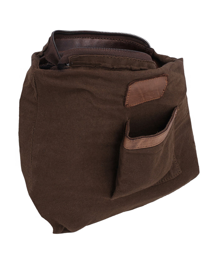 gusti-leder-candice-handtasche-aus-waschleder-kompakt image 7