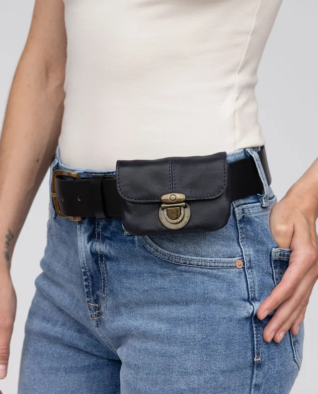 gusti-leder-eskil-g-rteltasche-bauchtasche-dunkelblau image 1