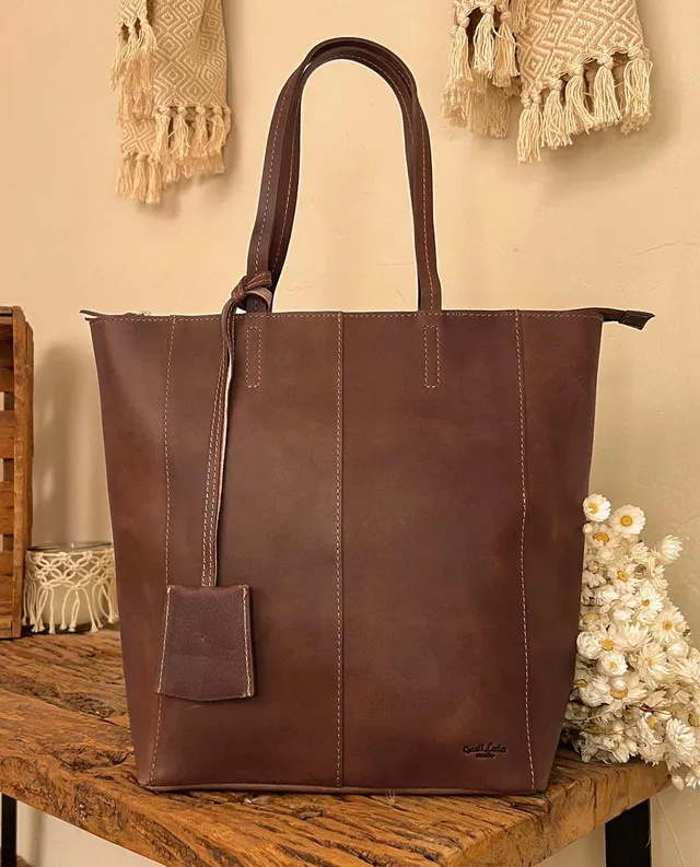 gusti-leder-caro-shopper-handtasche-mit-rei-verschlussfach image 1