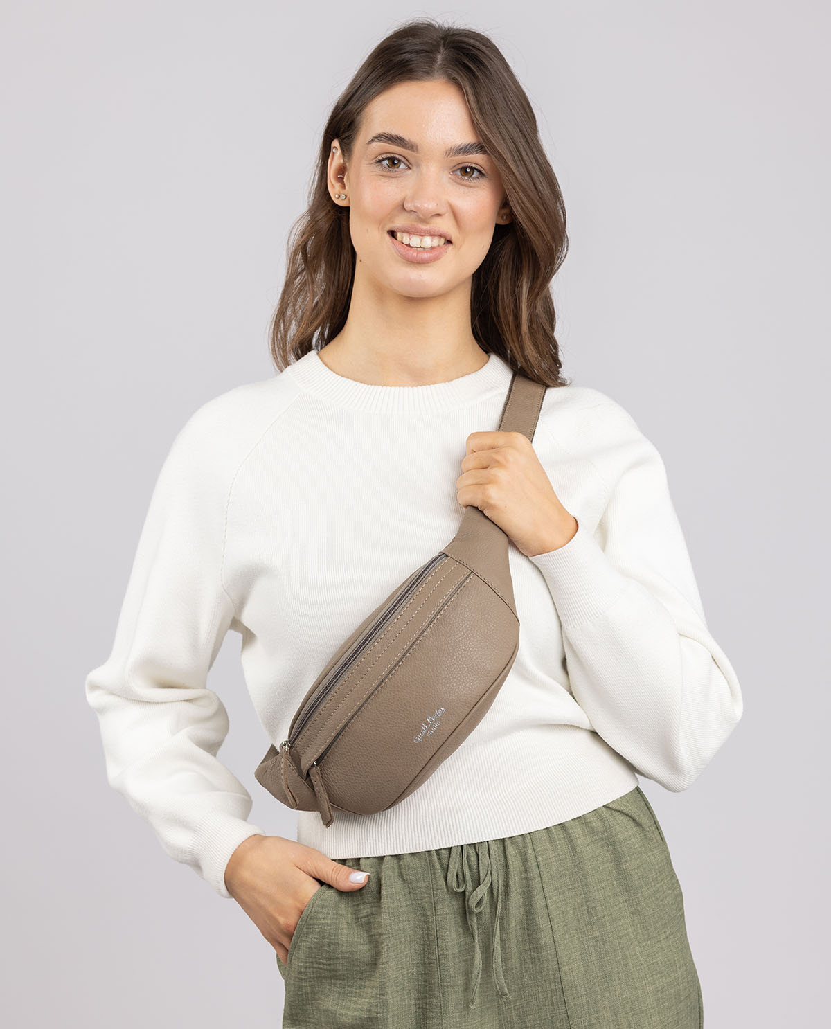 gusti-leder-spencer-g-rteltasche-bauchtasche-aus-rindsleder-6 image 1