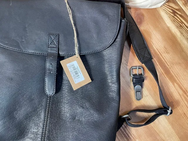 gusti-leder-schnalle-ersatzschnalle-aus-metall-f-r-rucksack-kieran image 1