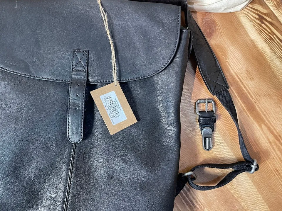 gusti-leder-schnalle-ersatzschnalle-aus-metall-f-r-rucksack-kieran image 1