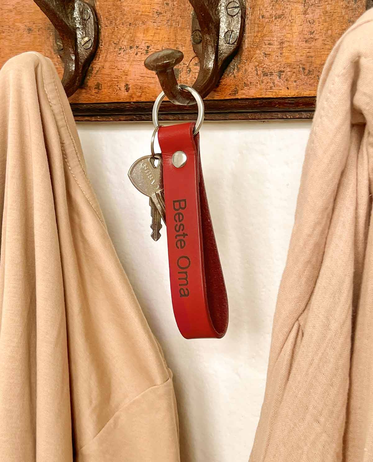 gusti-leder-shelton-schl-sselanh-nger-leder-vintage-mit-schl-sselband image 6