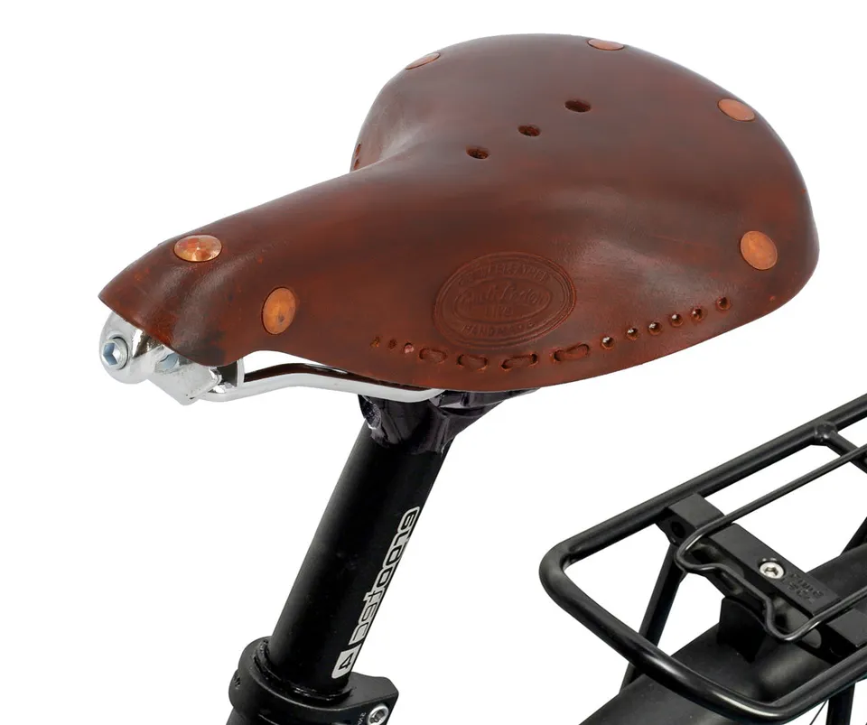 gusti-leder-angelo-d-fahrradsattel-aus-b-ffelleder-mit-nieten image 1