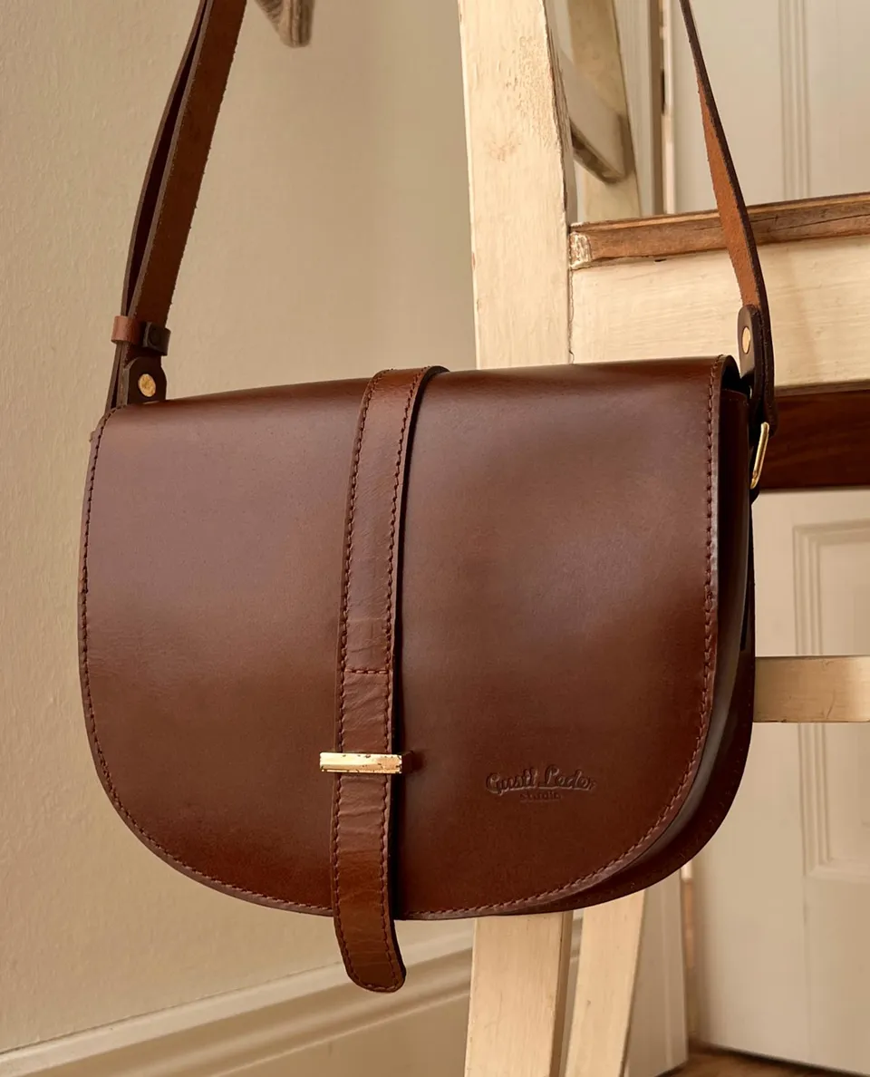 gusti-leder-carmen-handtasche-aus-leder image 1