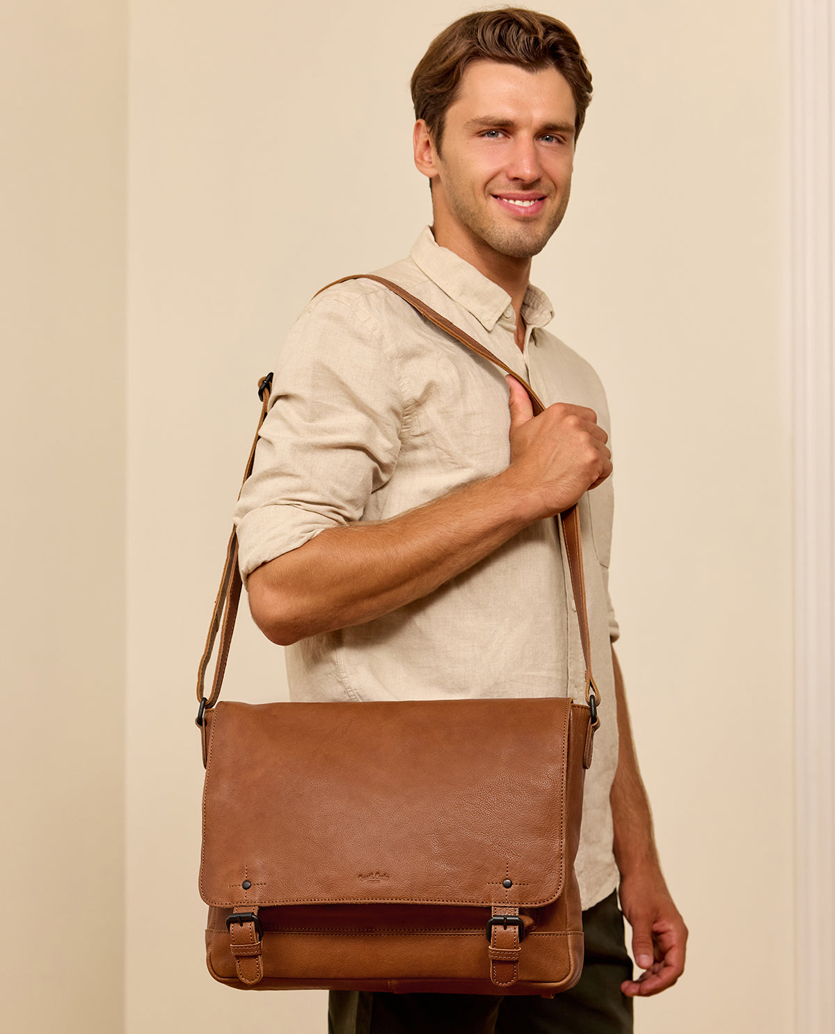 gusti-leder-attila-laptoptasche-business-tasche-aus-leder image 1