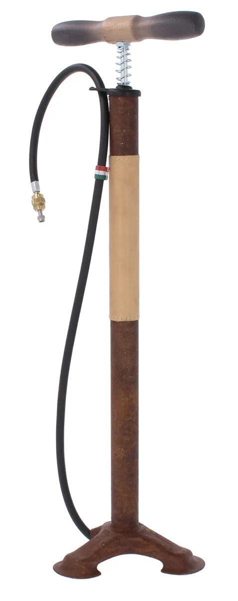 gusti-leder-antonin-a-fahrrad-handluftpumpe-aus-metall-holz-und-rindsleder image 1