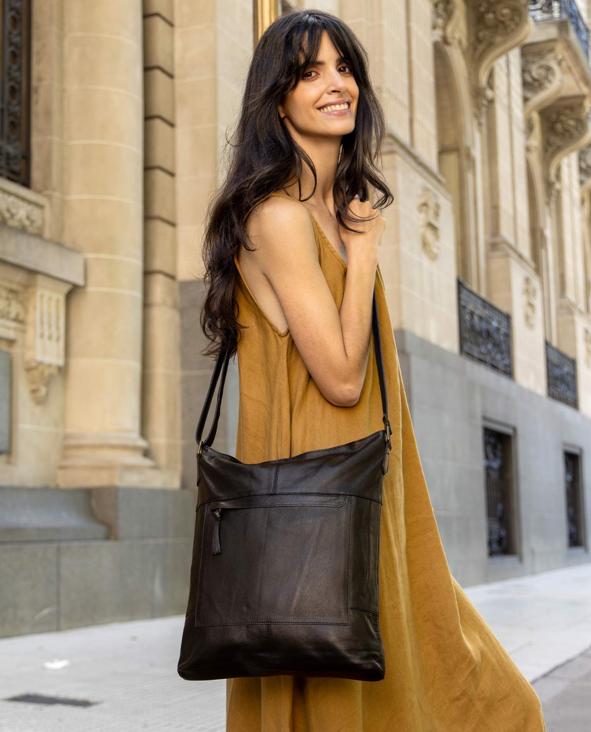 gusti-leder-maola-umh-ngetasche-handtasche-leder image 1