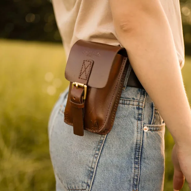 gusti-leder-garen-g-rteltasche-h-fttasche-aus-leder image 1