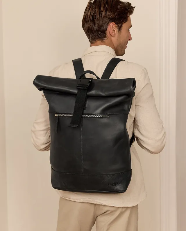 gusti-leder-mattis-rolltop-rucksack-aus-b-ffelleder-schwarz image 1