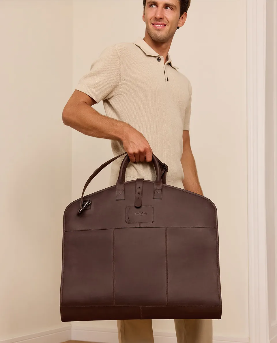 gusti-leder-sloan-anzugtasche-kleidersack-aus-leder-im-vintage-stil image 1
