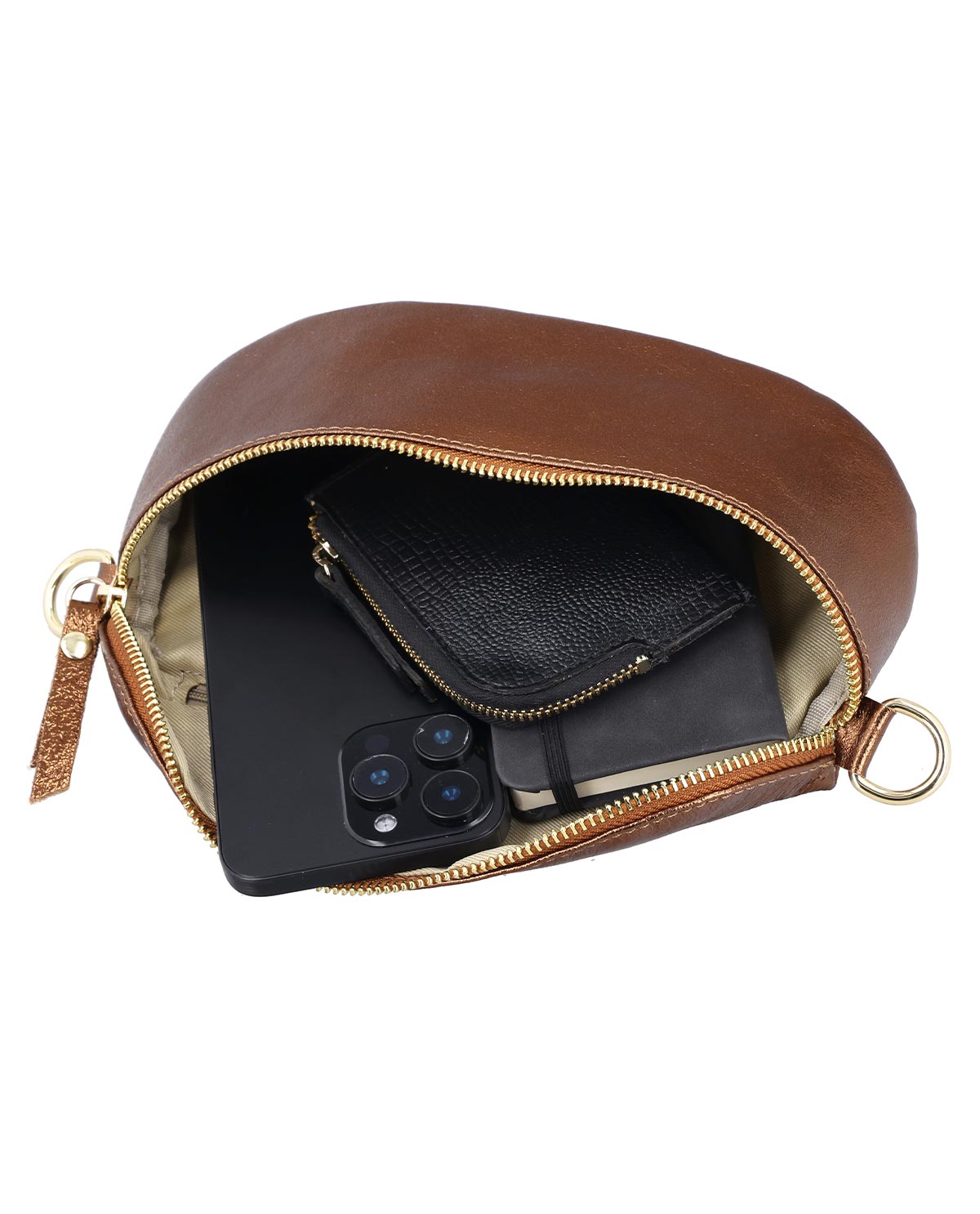 gusti-leder-brinja-umh-ngetasche-aus-leder-halbrund image 3