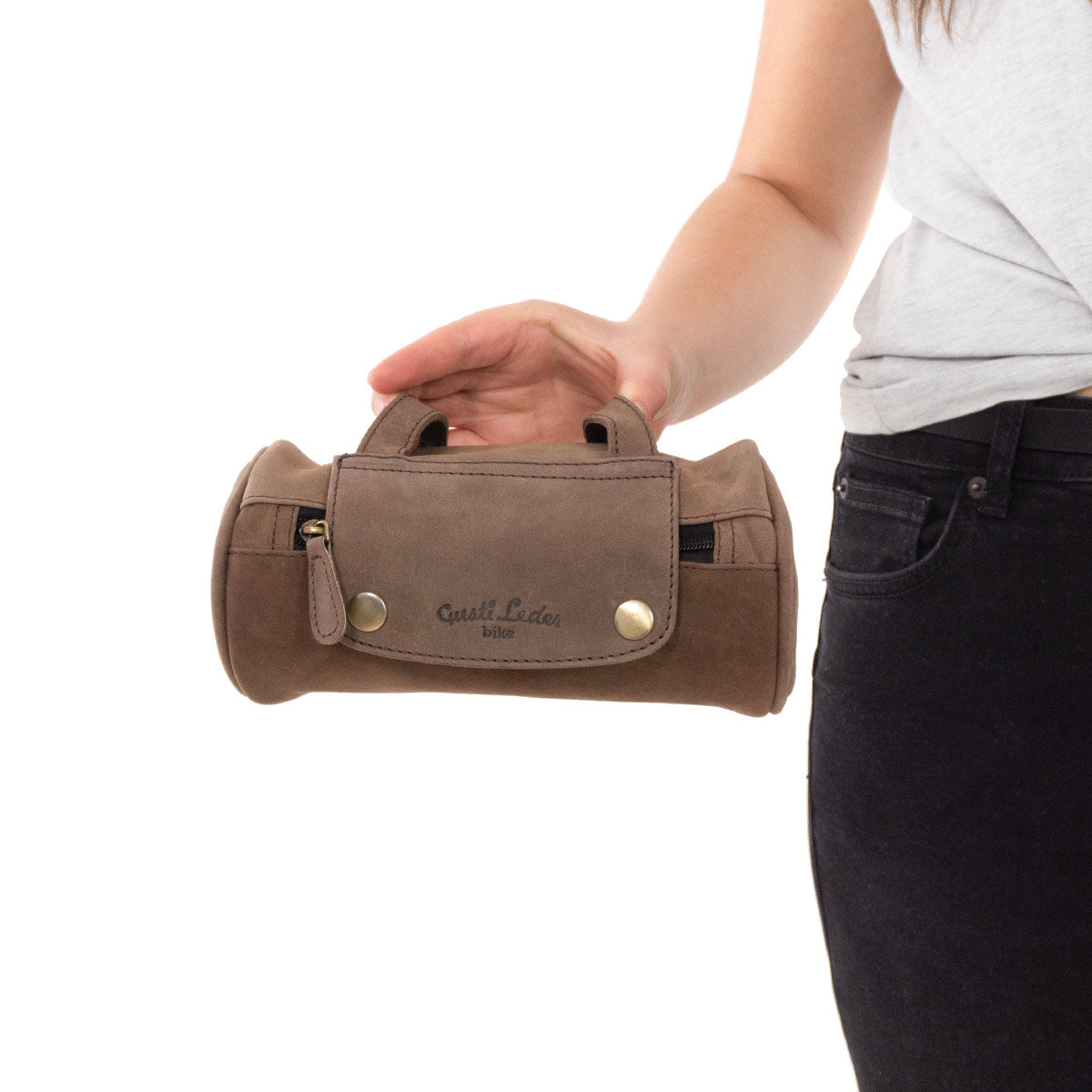gusti-leder-judith-a-outlet-lenkertasche-2-in-1-kulturbeutel image 2