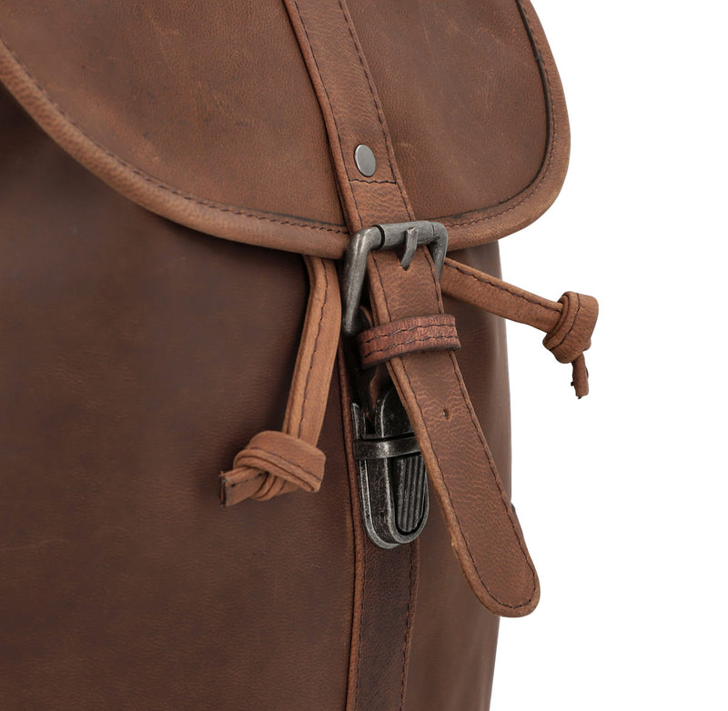 gusti-leder-bennett-cityrucksack-aus-echtleder image 2