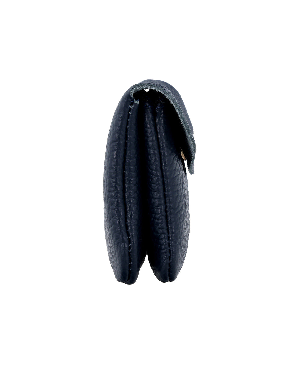gusti-leder-anela-aufbewahrungstasche-leder-mit-magnet-umschlagklappe image 7