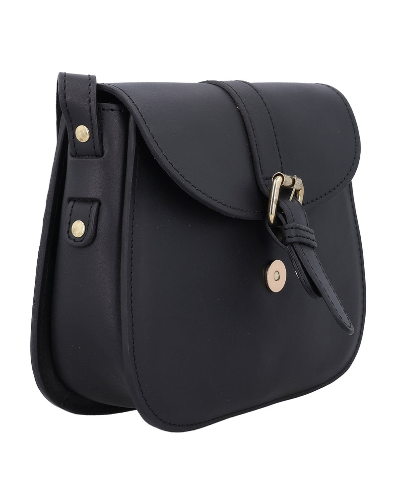 gusti-leder-linda-schultertasche-aus-b-ffelleder-mit-gold-applikationen image 2