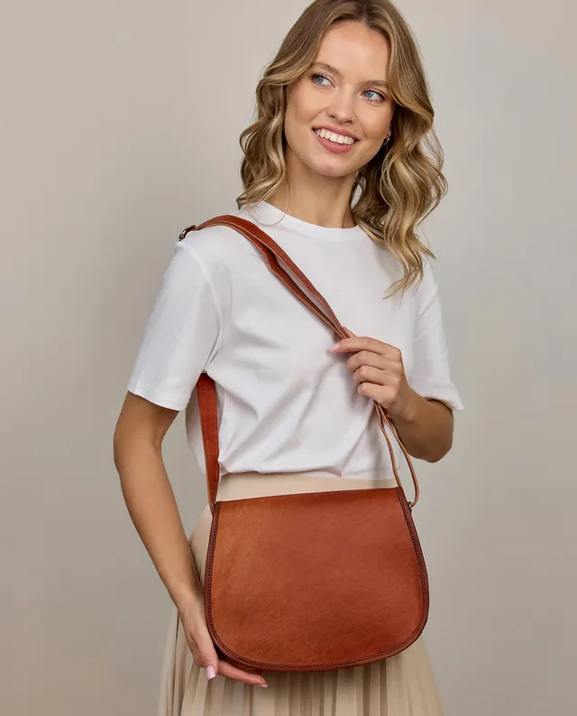 gusti-leder-holly-handtasche-aus-leder-outlet-raumwunder image 1