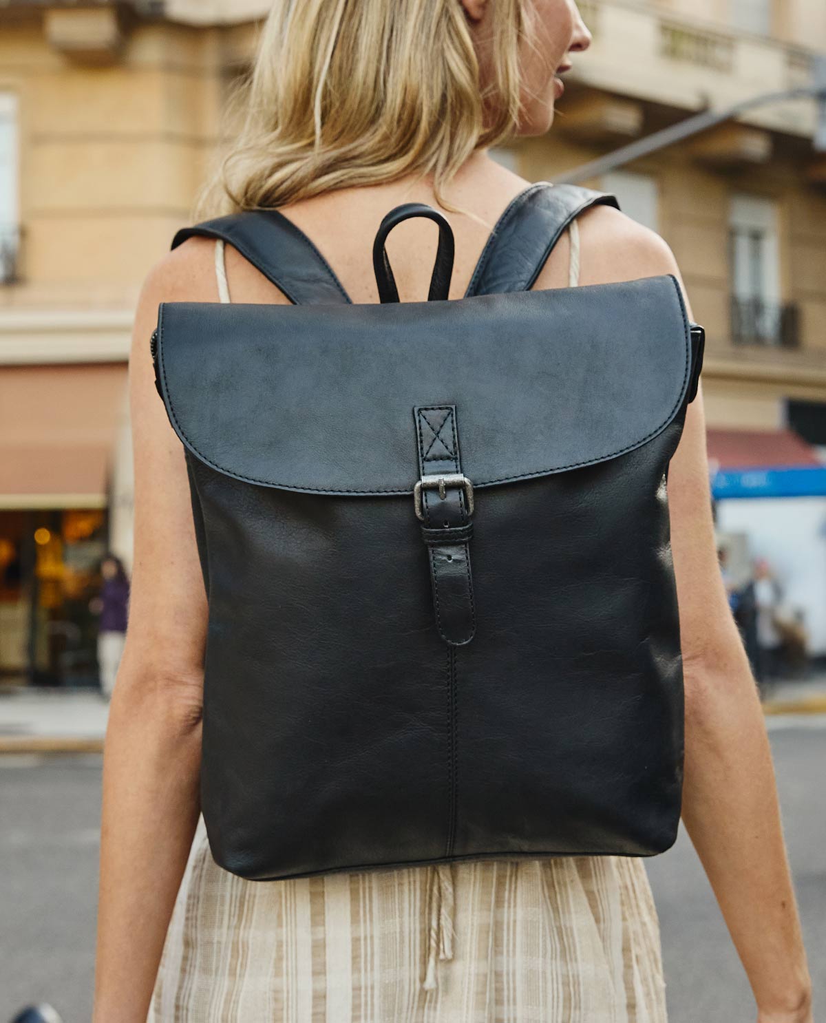 gusti-leder-kieran-city-rucksack-aus-vollleder-eleganter-tagesrucksack image 1