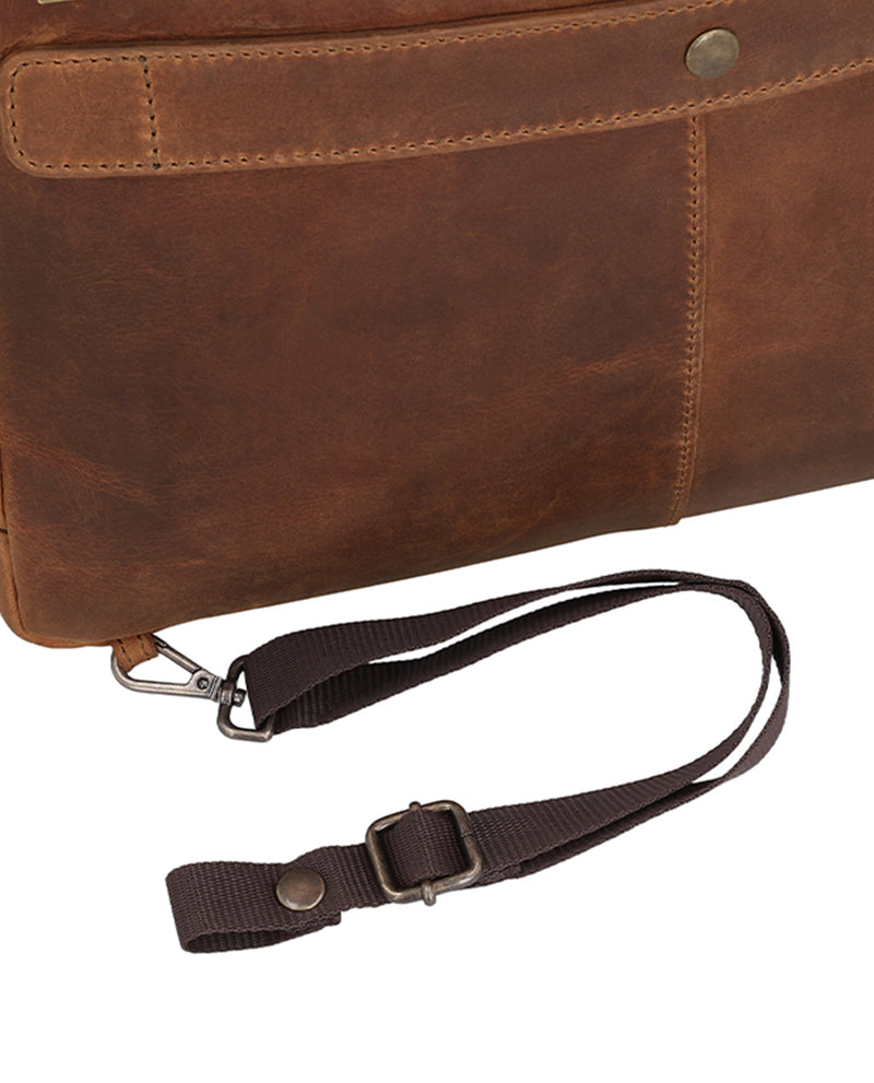 gusti-leder-brin-business-tasche-laptoptasche-aus-braunem-leder image 3