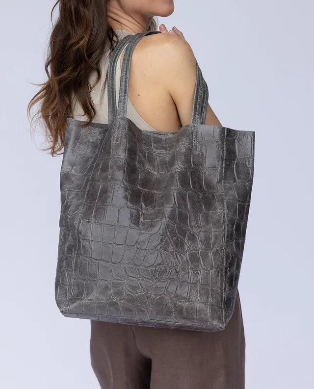 gusti-leder-vilma-lederhandtasche-damen-grau-kroko-optik image 1