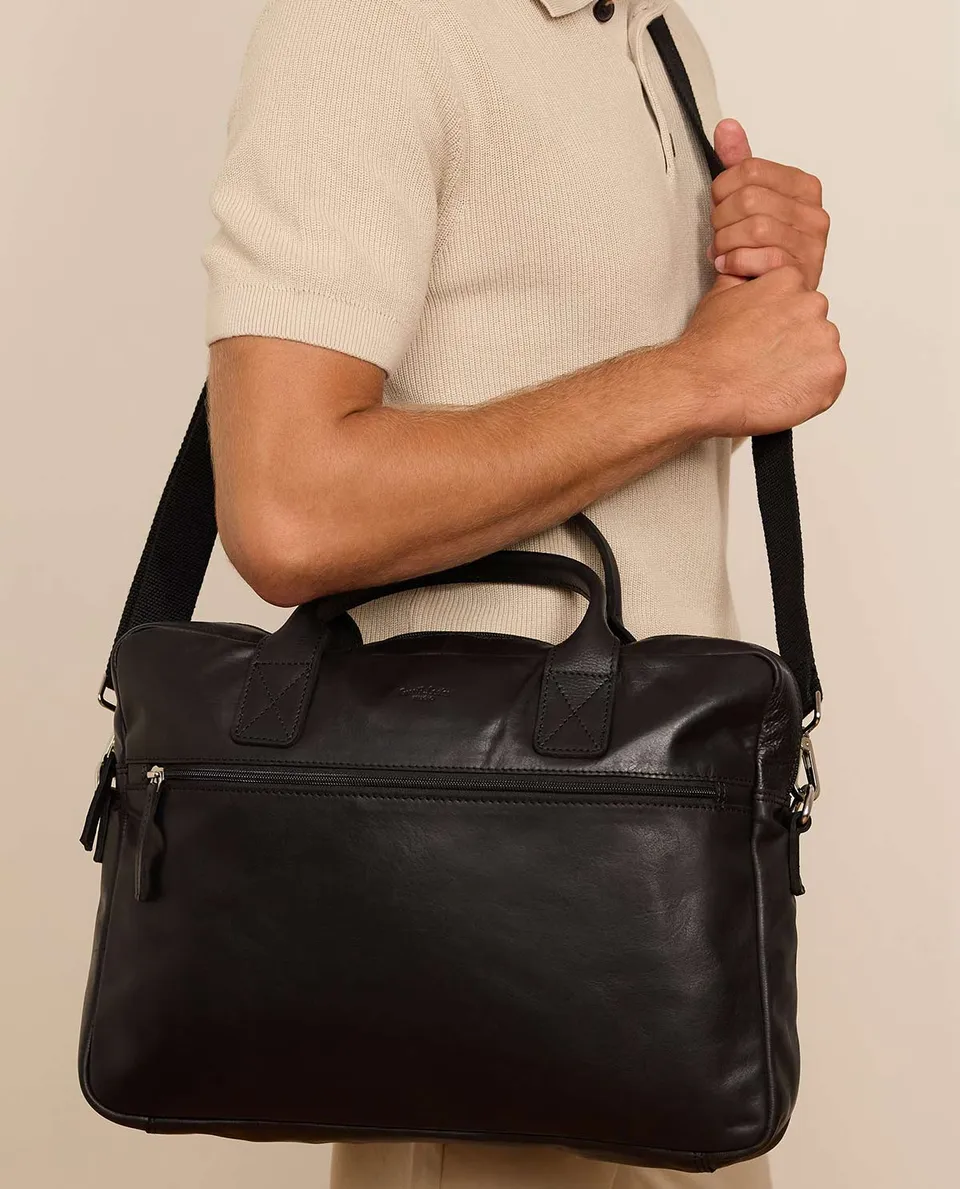 gusti-leder-elijah-aktentasche-vintage-schwarz-aus-leder image 1